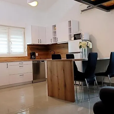 Apartment With A Parking Space - 22871