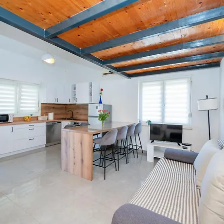With A Parking Space - 22871 Apartment Zadar