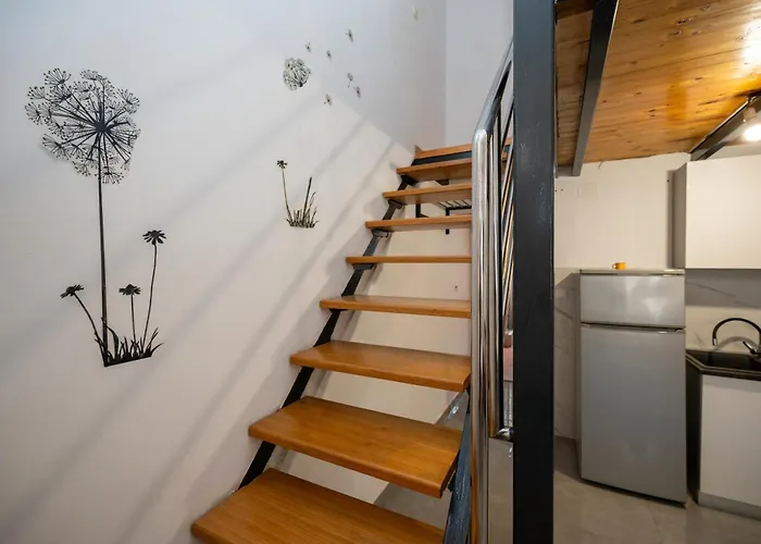 Appartamento With Parking Space - 22871 Zara