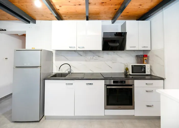 With Parking Space - 22871 Апартаменты *