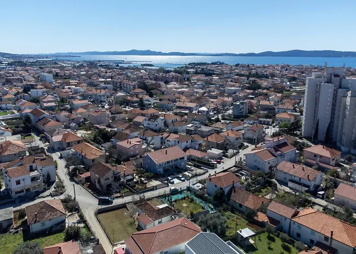 With Parking Space - 22871 Апартаменты